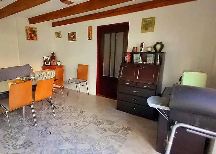 Appartamento Mezi Vodami *